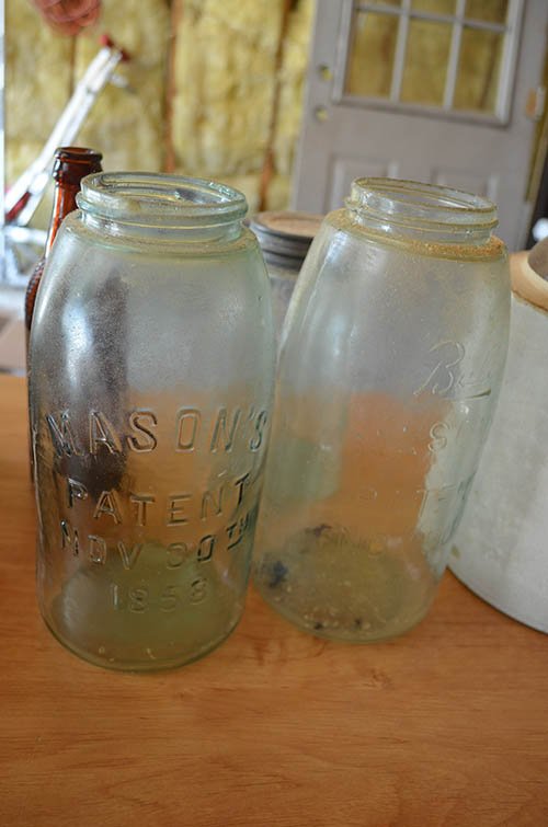 Property photo 46 - Personal Property Auction, Tractor & Implements, Cars, Lawn & Garden, Hunting & Fishing, Guns, Antiques & Collectibles, Household
